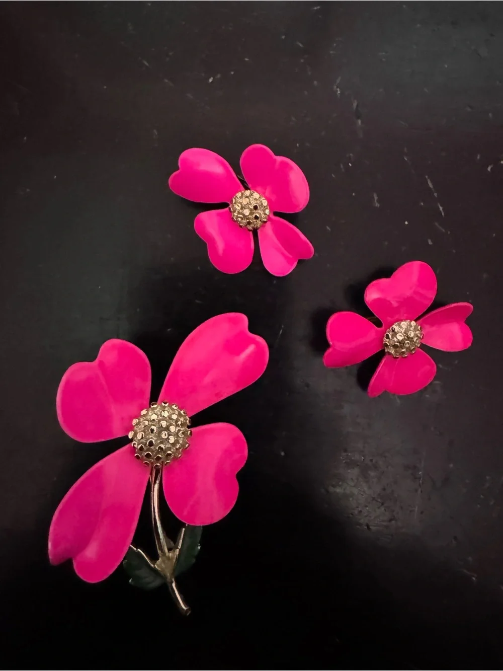 Sarah Coventry enamel Hot Pink Flower Brooch and Earring Set - Women Accessories